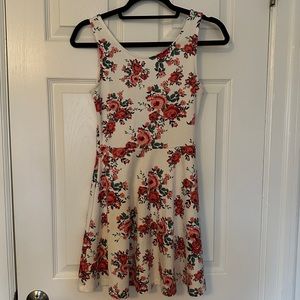 Divided H&M A-line Floral Patterned Dress